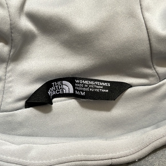 gray north face sweatshirt - Picture 2 of 3